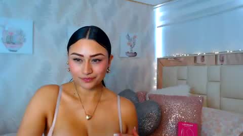 Nathalie Rose online show from June 24, 2026, 4:17 pm
