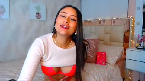 Nathalie Rose online show from July 12, 2026, 10:06 am