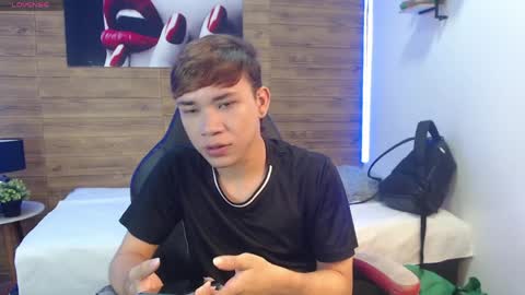 nathanclay online show from April 7, 2026, 3:07 am