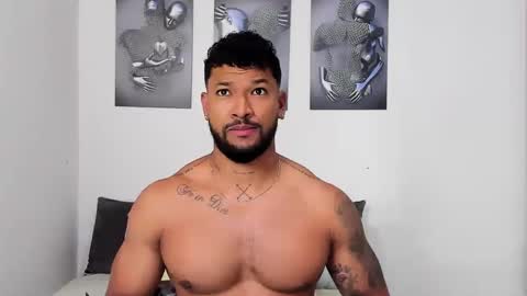Snapshot of nathanielgrey1 chatting on December 9, 2024, 10:30 pm Nathaniel Grey online show from December 9, 2024, 10:30 pm