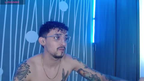 nathanray99 online show from December 30, 2024, 6:27 pm