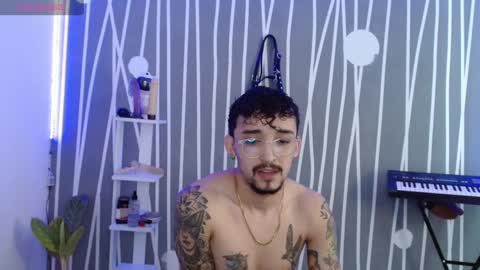 nathanray99 online show from January 11, 2025, 2:15 pm