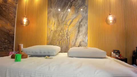 Snapshot of nathassa_grant chatting on March 8, 2025, 11:48 am nathassa online show from March 8, 2025, 11:48 am