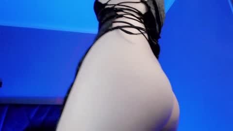 Snapshot of natsumi18 chatting on February 3, 2025, 7:51 am natsumi18 online show from February 3, 2025, 7:51 am