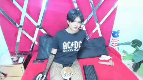 Snapshot of natsumiht chatting on September 29, 2025, 5:12 am natsumiht online show from September 29, 2025, 5:12 am