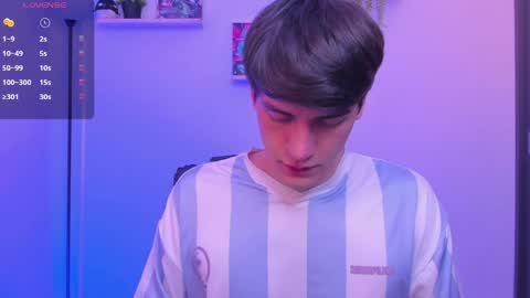 Nathaniel online show from May 25, 2026, 2:06 am