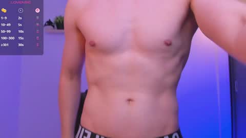Nathaniel online show from June 7, 2026, 2:37 am