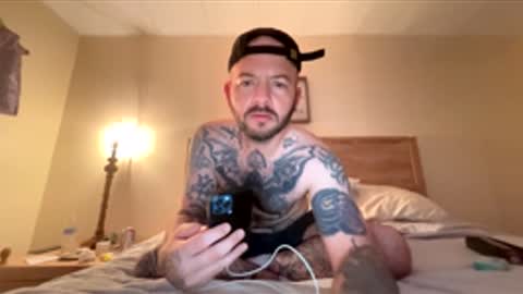 Snapshot of natti_daddy chatting on April 15, 2026, 7:15 am Nattidaddy online show from April 15, 2026, 7:15 am