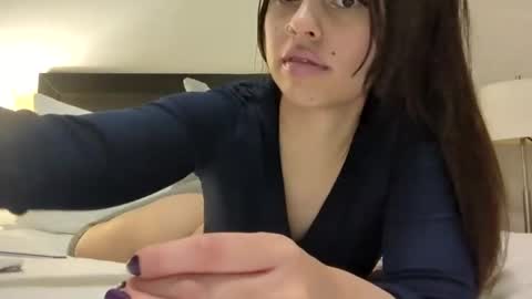 Natalia online show from June 1, 2026, 12:01 am
