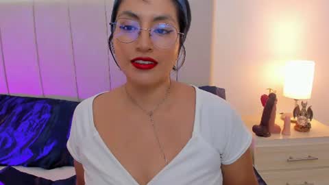 Nathalie online show from June 8, 2026, 8:53 pm