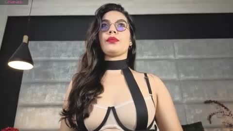 Natty Trainor online show from July 17, 2026, 9:52 pm