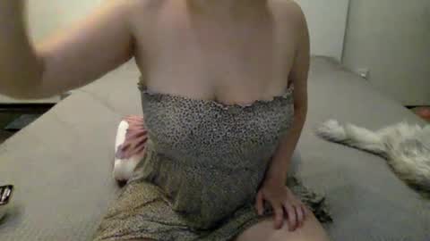 Snapshot of natural_beauty201 chatting on November 22, 2025, 9:36 pm Penelopa369 online show from November 22, 2025, 9:36 pm