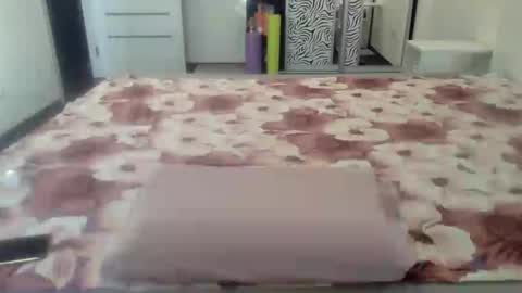 Snapshot of natural_beauty201 chatting on July 9, 2026, 2:59 am Penelopa369 online show from July 9, 2026, 2:59 am