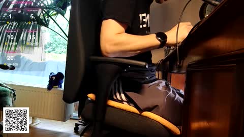 Snapshot of nature_x chatting on September 22, 2025, 7:10 am Nature online show from September 22, 2025, 7:10 am