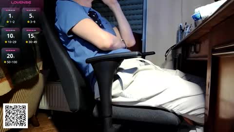 Snapshot of nature_x chatting on November 7, 2025, 10:32 pm Nature online show from November 7, 2025, 10:32 pm