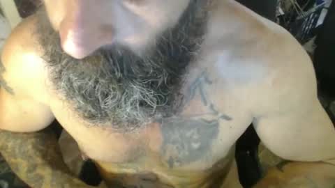 Snapshot of naturenaked chatting on December 8, 2024, 2:18 am NatureNaked online show from December 8, 2024, 2:18 am