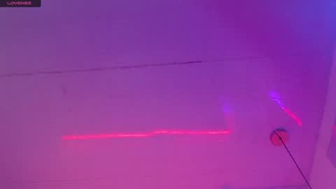 natuxxa online show from January 13, 2025, 8:58 am