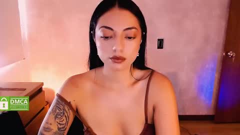 Snapshot of natval_ chatting on February 8, 2025, 2:05 pm Natalia Valeria online show from February 8, 2025, 2:05 pm