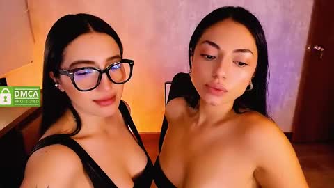 Snapshot of natval_ chatting on March 1, 2025, 10:55 am Natalia Valeria online show from March 1, 2025, 10:55 am