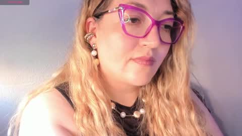 Nataly online show from April 30, 2026, 5:19 pm