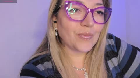 Nataly online show from May 15, 2026, 10:50 pm