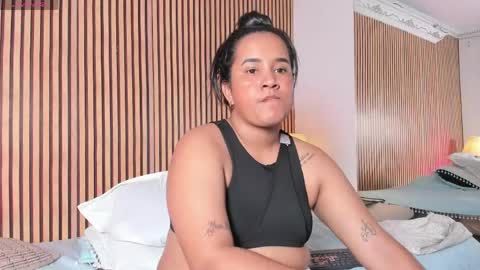 Snapshot of naty_bustos chatting on May 18, 2026, 2:51 am naty bustos online show from May 18, 2026, 2:51 am