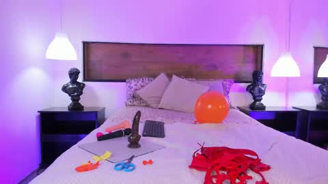 natybliss online show from June 6, 2026, 6:18 am