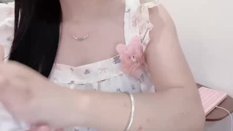 Kiki online show from June 1, 2026, 2:13 am