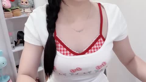 Kiki online show from June 9, 2026, 2:34 am