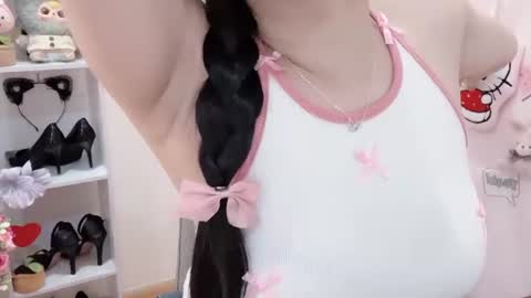 Kiki online show from June 25, 2026, 2:22 am