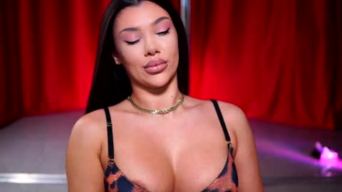 Naty online show from January 11, 2025, 7:27 pm