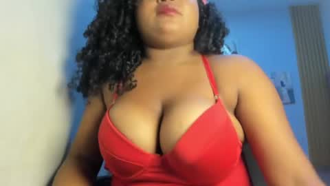 Snapshot of natyx_01 chatting on June 21, 2026, 6:38 am natyx_01 online show from June 21, 2026, 6:38 am