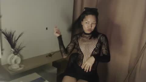 Stella Mcqueen online show from June 27, 2026, 5:07 pm