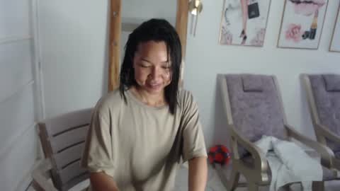 Stella Mcqueen online show from July 24, 2026, 2:48 pm