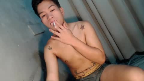 naughty_angelo online show from July 19, 2026, 3:21 am