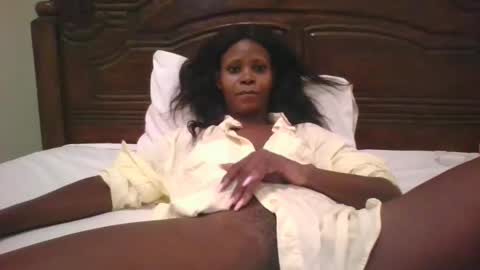 alisha online show from October 17, 2025, 3:42 am