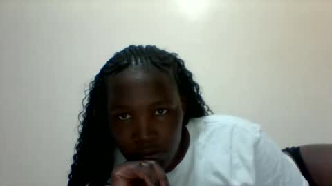 Snapshot of naughty_baddie5 chatting on May 11, 2026, 10:32 am candy online show from May 11, 2026, 10:32 am