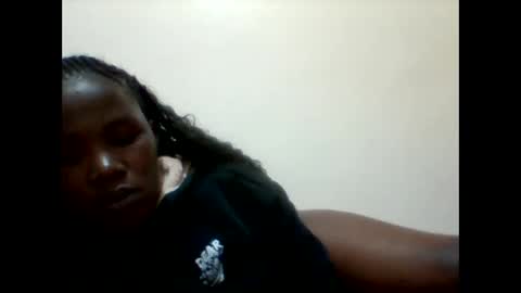 Snapshot of naughty_baddie5 chatting on May 17, 2026, 3:41 pm candy online show from May 17, 2026, 3:41 pm