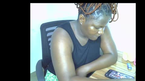 Snapshot of naughty_bitch0 chatting on May 5, 2026, 6:32 am Jasmin online show from May 5, 2026, 6:32 am