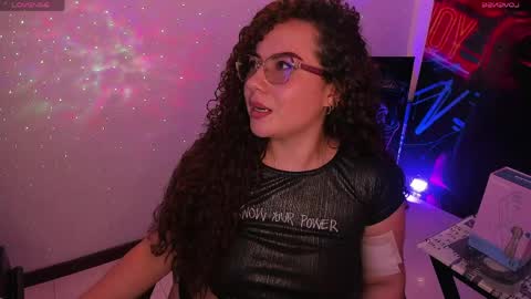 Snapshot of naughty_butt chatting on May 16, 2026, 2:19 am Megan online show from May 16, 2026, 2:19 am