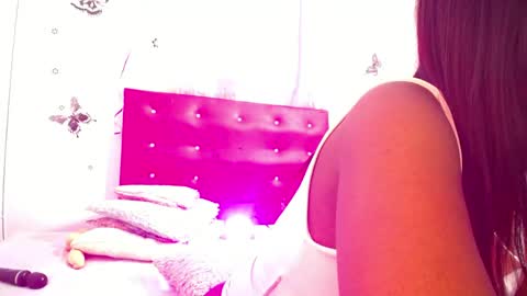 Snapshot of naughty_choko chatting on April 2, 2026, 8:39 pm L I S S online show from April 2, 2026, 8:39 pm