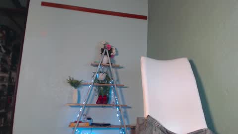 naughty_katrina1 online show from February 23, 2025, 11:11 am