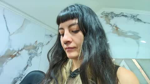 Kitten online show from May 19, 2026, 11:27 am