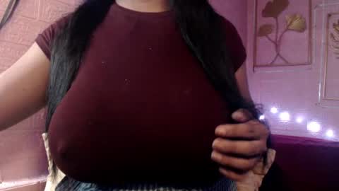 naughty_lorien143 online show from July 21, 2026, 2:19 pm