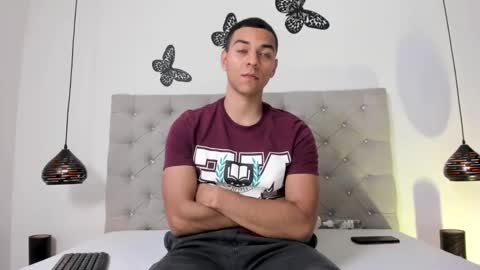 Snapshot of naughty_mike_01 chatting on January 3, 2025, 7:29 pm naughty_mike_01 online show from January 3, 2025, 7:29 pm