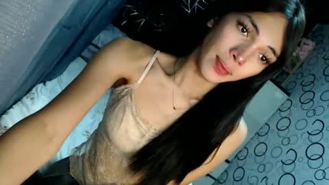 Snapshot of naughty_princess24 chatting on October 5, 2025, 12:42 am Ariela online show from October 5, 2025, 12:42 am