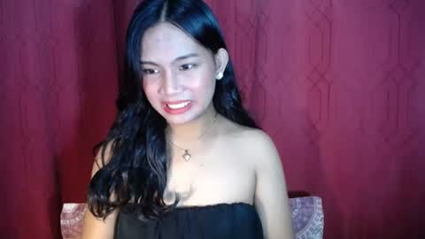 Snapshot of naughty_rina chatting on April 17, 2026, 2:42 pm naughty_rina online show from April 17, 2026, 2:42 pm
