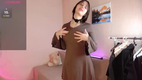 Snapshot of naughty_sparkle chatting on February 19, 2026, 11:34 pm Alexa online show from February 19, 2026, 11:34 pm