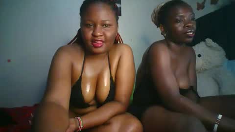 Snapshot of naughtybrownny chatting on May 11, 2026, 10:18 pm MUMU online show from May 11, 2026, 10:18 pm