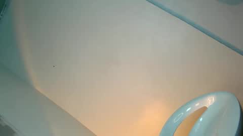 naughtybynight28 online show from May 22, 2026, 1:28 pm